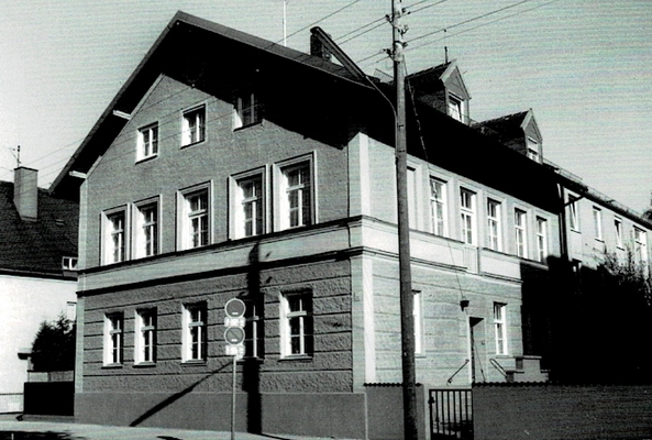 Das Haus Pelkovenstr. 43 (Ludlbauer) im Jahr 1988