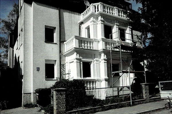 Die Villa Maria in der Caubstr. 6 während der Renovierung 2017